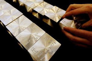 Platin ve Paladyum İçin Fiyat Tahminleri Sert Arttı!