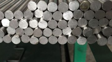 Katar, LNG’nin Ardından Kimyasal ve Metal Üretimini de Durdurdu