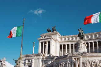 İtalya 500 Bin Göçmene Çalışma İzni Verecek: Yeni Yasa Yürürlükte