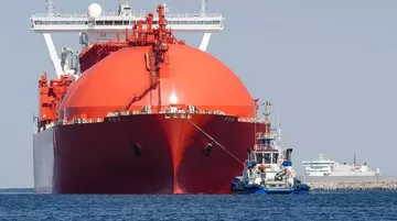 Hürmüz’den İki Ay Sonra İlk LNG Sevkiyatı Yapıldı