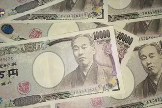 Deutsche Bank ve Goldman Sachs, Japon Yeni İçin Alım Tavsiyelerini Sonlandırdı