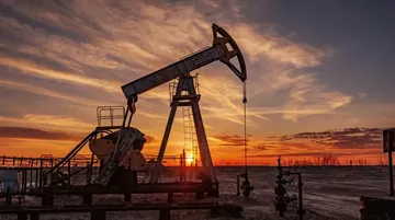 ING Petrol Fiyatı Tahminini Yükseltti