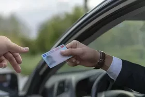 AYM’den Ehliyet Kararı: Aday Sürücülerin Belgesi Artık İptal Edilemeyecek