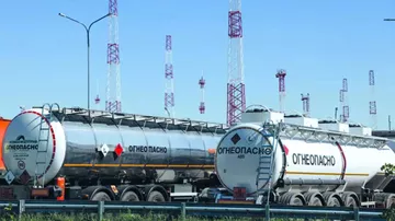 Rusya, Benzin İhracat Yasağının Kapsamını Genişletti