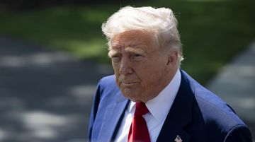 Trump'tan İran Açıklaması: Bize “Çöküş Halinde” Olduğunu Bildirdi