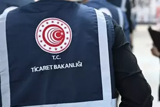 Ticaret Bakanlığı Barbie Markalı Çocuk Giyim Ürününü Toplatıyor