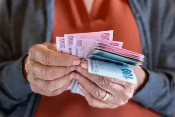 Emekli Maaşı Hesaplamasında Değişim: Ortak Zam Modeli Gündemde