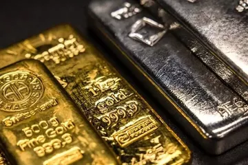 UBS, Altın ve Gümüş için 2026 Fiyat Beklentilerini Aşağı Çekti