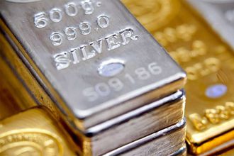 UBS Altın ve Gümüş İçin Yıl Sonu Tahminini Korudu