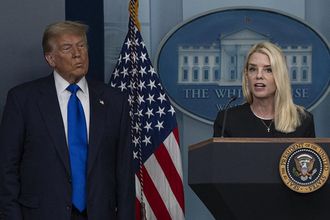 Trump, Adalet Bakanı Bondi’nin Görevine Son Verdi