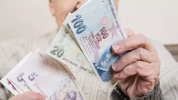 Emekli Maaşlarının Yüzde 8'i İki Yılda Buhar Oldu