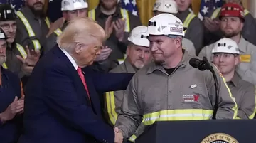 Trump, Kömür Üretimini Artırmaya Yönelik Kararnameyi İmzaladı