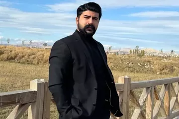 TikTok Fenomeni Arda Edeoğlu'na Silahlı Saldırı: Hayatını Kaybetti, Çocukları Yaralı