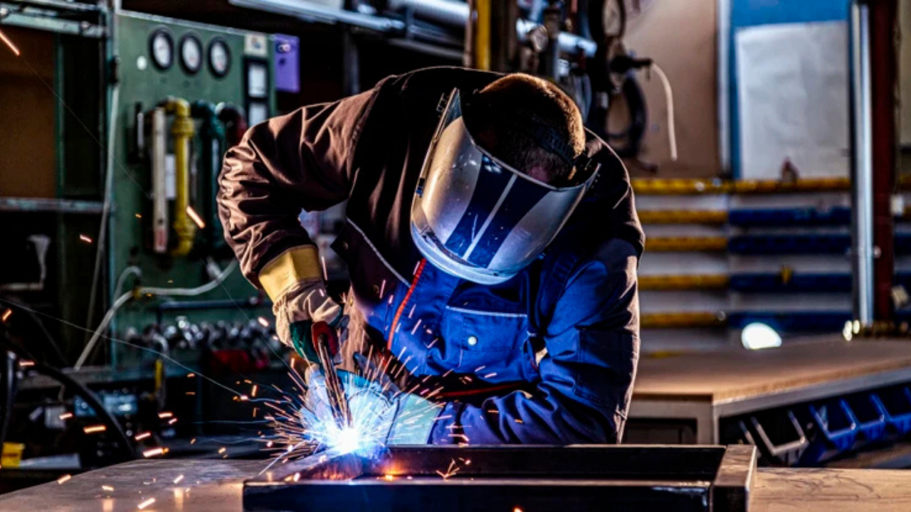 İmalat PMI 14 Ayın En Yüksek Seviyesine Çıktı