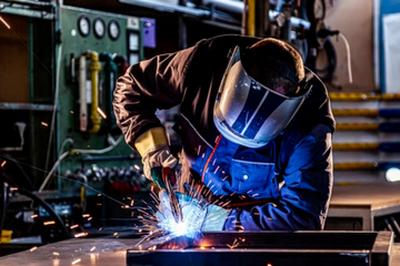 İmalat PMI 14 Ayın En Yüksek Seviyesine Çıktı