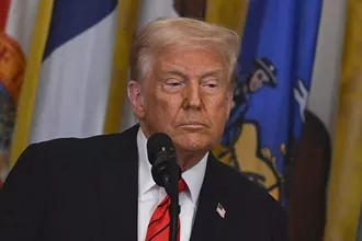 Trump'tan İran'a Yeni Tehdit: "Ağır Bir Darbe Alacaklar"