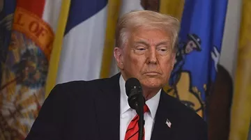 Trump'tan İran'a Yeni Tehdit: "Ağır Bir Darbe Alacaklar"