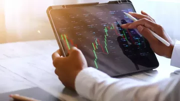 Küresel Piyasalar Negatif Seyrediyor: Jeopolitik Riskler ve Fed Etkisi