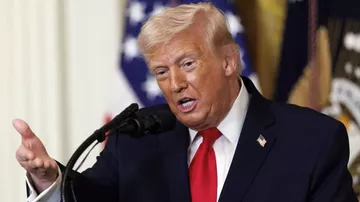 Trump, Hürmüz'de Yüzde 20 Geçiş Ücreti Planından Vazgeçti