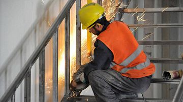 Ücretli Çalışan Sayısı Şubat Ayında 15,5 Milyonu Aştı
