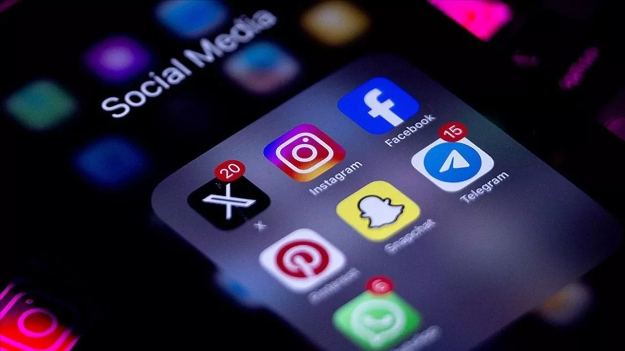 Sosyal Medyaya Kimlikle Giriş Dönemi Başlıyor