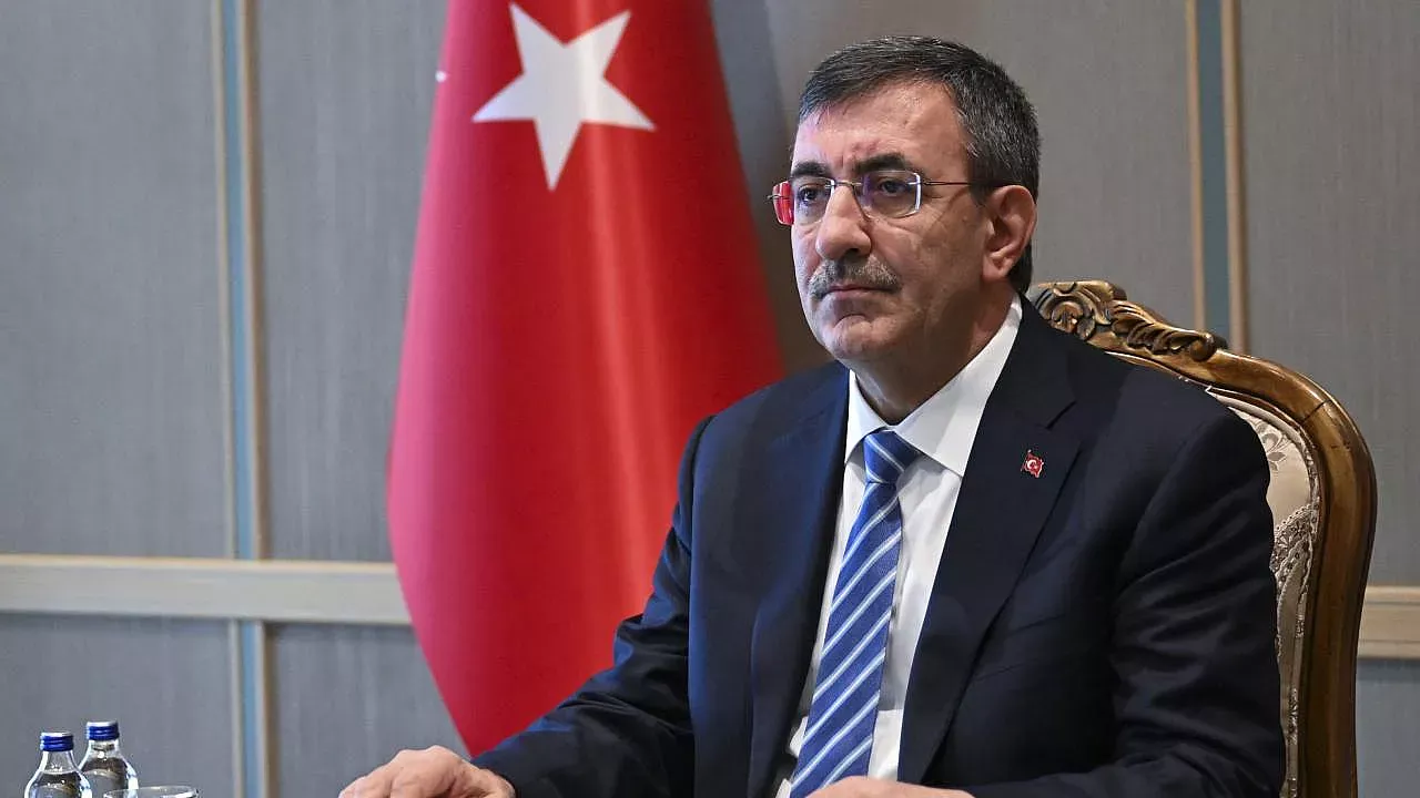 Cevdet Yılmaz: "Enflasyon Yavaşlıyor, Beklentiler İyileşiyor"