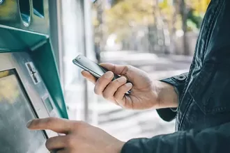 Uzmanlar Uyardı: IBAN ile Para Transferi Yapanlar Dikkat