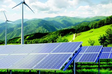 Güneş ve Rüzgar Enerjisi Kapasitesi 2025'te Zirve Yaptı