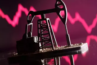 UEA’dan Petrol Baskısını Azaltma Önerileri: Uçuşları Azaltın