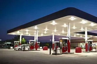 Türkiye'nin Akaryakıt Devi Satıldı! Alpet Artık Nakkaş Holding Bünyesinde