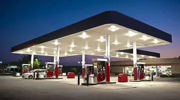 Türkiye'nin Akaryakıt Devi Satıldı! Alpet Artık Nakkaş Holding Bünyesinde