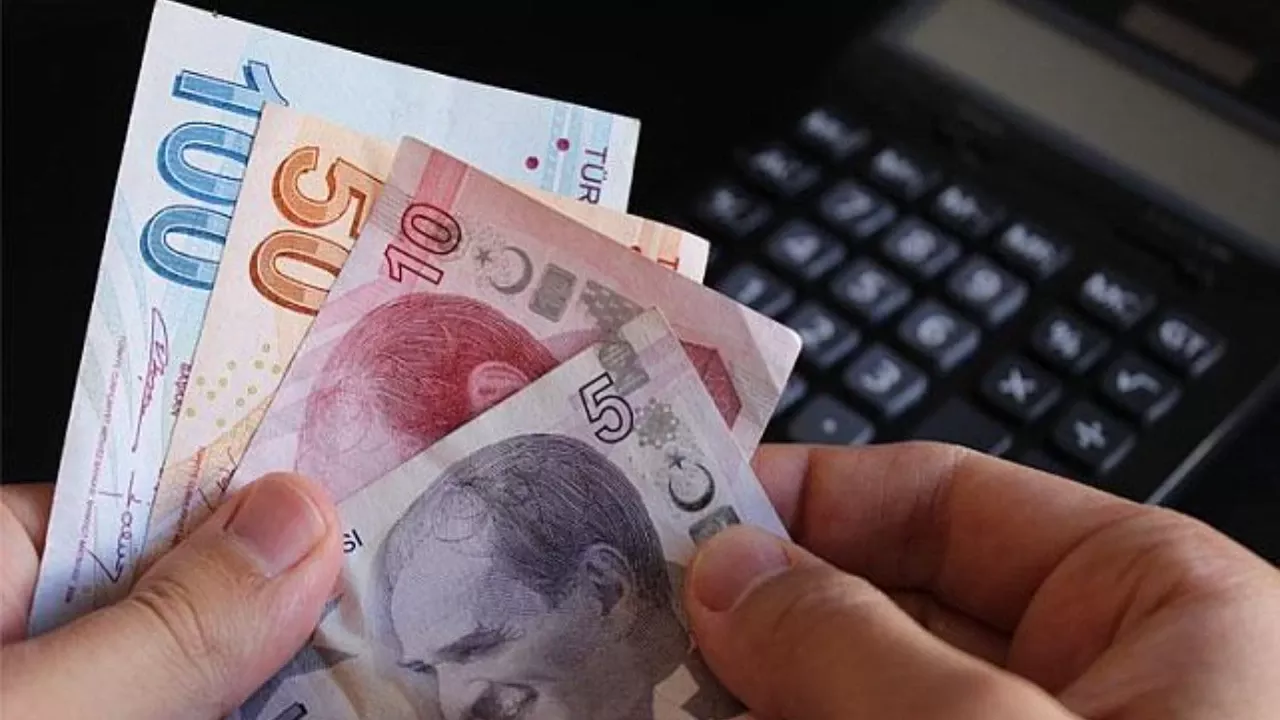 Türk-İş Temmuz Verilerini Açıkladı! Açlık Sınırı 36 Bin 940 TL'ye Yükseldi