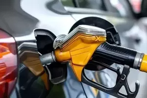 Akaryakıta Dev Zam Yolda: Motorin 80 TL Sınırına Dayanabilir