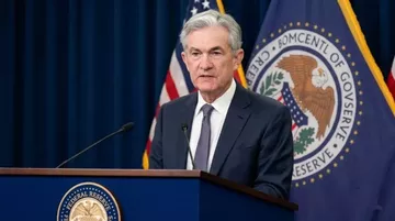 Trump ve Bessent’ten Powell’a Eleştiri: Fed’de Kalma Talebi Tartışma Yarattı