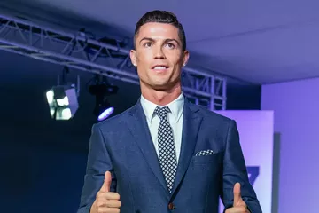 Cristiano Ronaldo İlk Milyarder Futbolcu Oldu