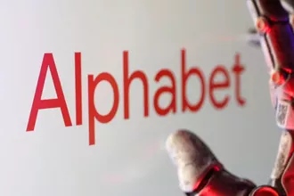 Alphabet, İlk Kez Üç Aylık Gelirinde 100 Milyar Doları Aştı