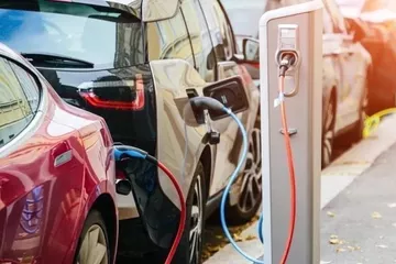 Türkiye’de 2025’te Trafiğe Kayıtlı Elektrikli Otomobil 370 Bini Aştı