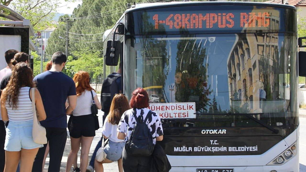 Muğla'da Öğrenciye Ulaşım 1 TL Oldu