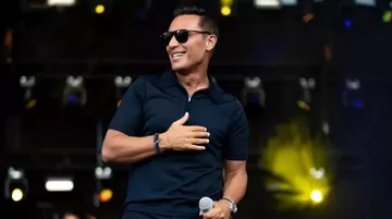 İngiltere’den Mustafa Sandal’a Ömürlük Vize! ‘Global Sanatçı Vizesi’ Alan İlk Türk Oldu