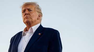 Trump’tan İran’a Sert Çıkış: “Lanet Olası Boğazı Açın”