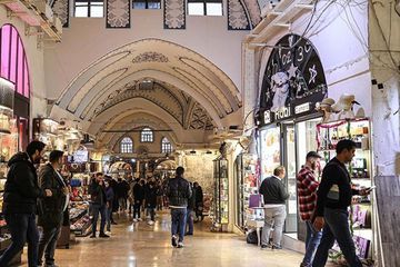 Kapalıçarşı’da Dördüncü Kara Para Operasyonu: 76 Gözaltı