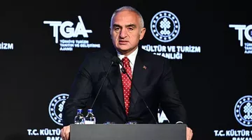 Bakanlık Duyurdu: Türk Dizi Sektöründe Yeni Dönem Başlıyor