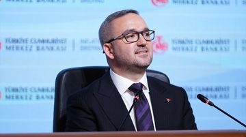 TCMB Enflasyonda Ara Hedef ve Tahminini Yukarı Revize Etti