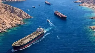 Savaş Gerilimi Hürmüz Boğazı’nda Deniz Trafiğini Durma Noktasına Getirdi