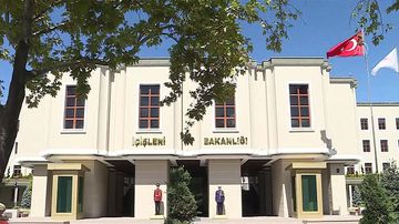 CHP’li Beş Belediye Başkanı Görevden Uzaklaştırıldı