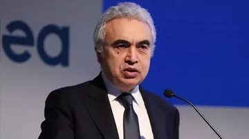 UEA Başkanı Birol’dan Petrol Mesajı: Arz Sorunu Bulunmuyor