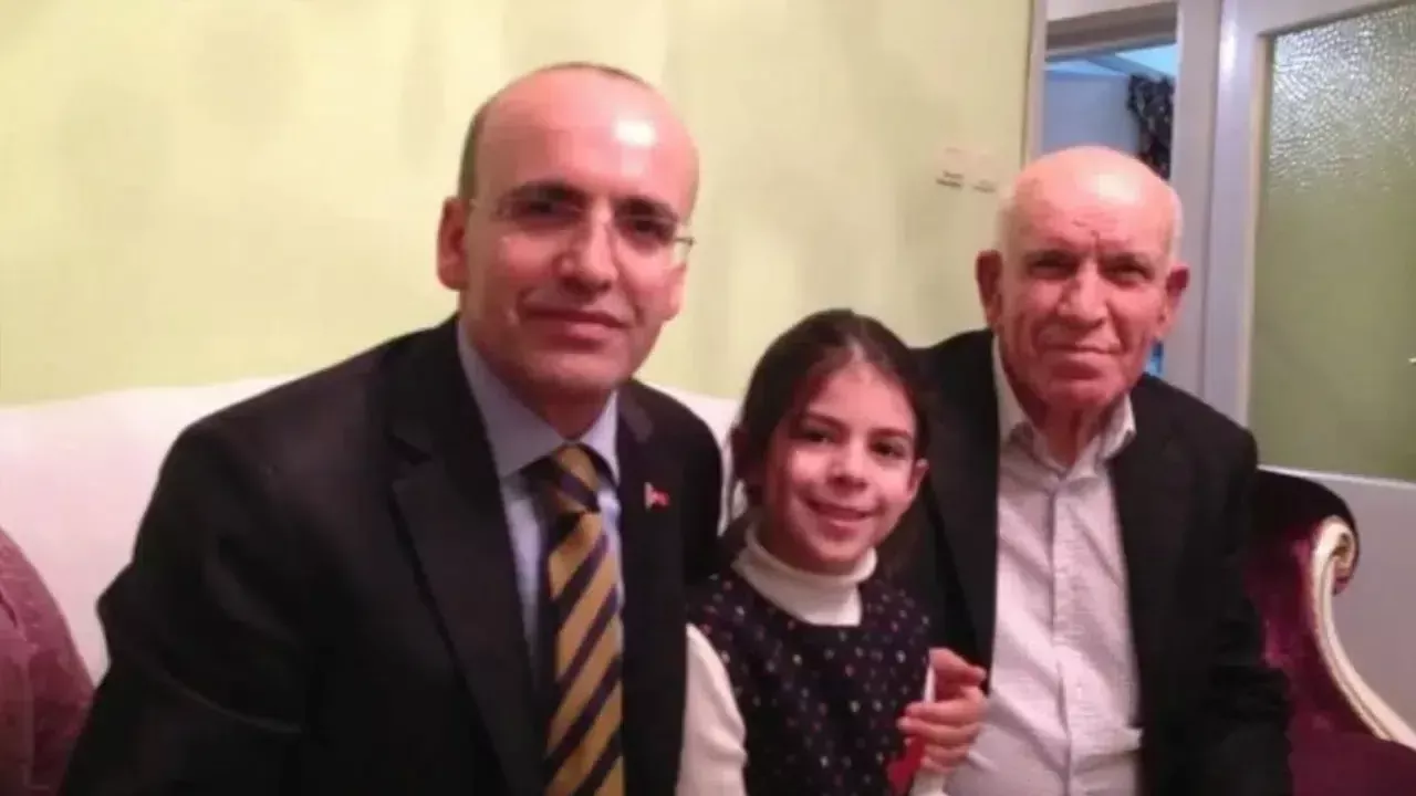 Mehmet Şimşek'in Acı Günü: Abisi Hayatını Kaybetti