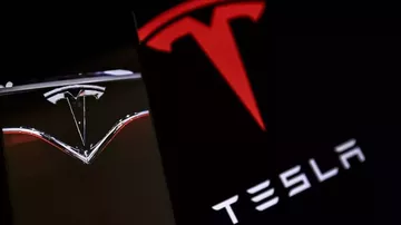 Tesla Hisseleri, Trump ve Musk Arasındaki Gerilimle Yüzde 15 Düştü!