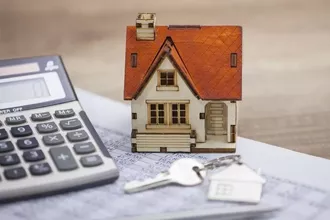 Türkler 11 Ayda Yurt Dışından 2,4 Milyar Dolarlık Konut Aldı