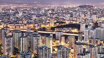 Bakanlıktan Yeni Düzenleme: Site Yönetimleri Profesyonel Şirketlere Geçecek!